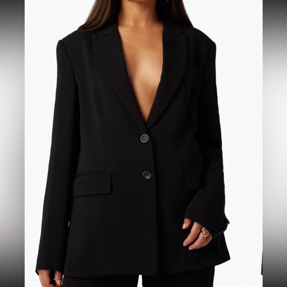 LITA | Two Button Blazer